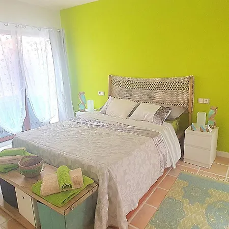 28 * Caleta De Fuste